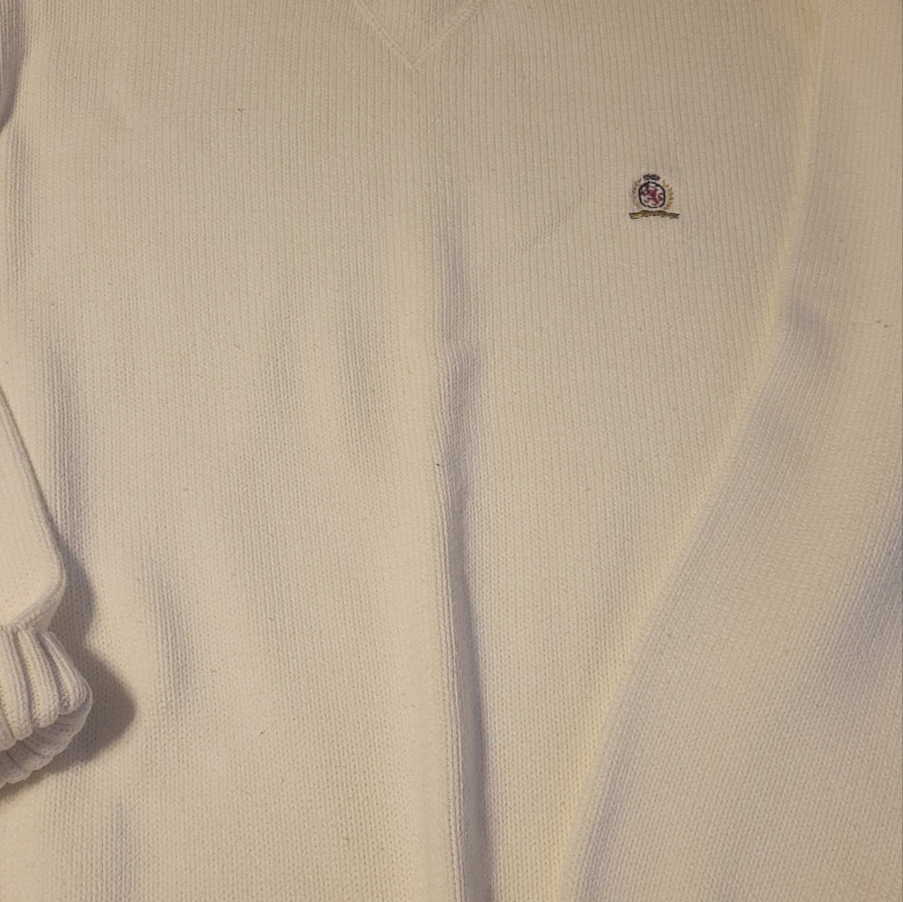 Tommy Hilfiger  men's sweater